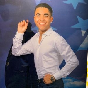 Meet your Posher, Nilza